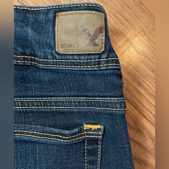 American Eagle Kick Boot Size 12 Dark Blue Mid Rise Aged Jeans. - Picture 4 of 8